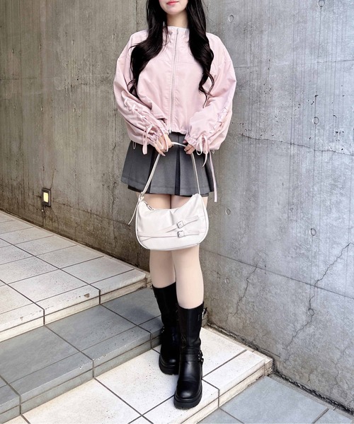 INGNI（イング）の「袖レースアップクロップド丈マウンテンパーカー（マウンテンパーカー・レディース・ピンク/ブラック/アイボリー・M）」の12枚目の写真