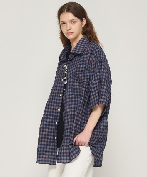 CARGOBROS FOR WOMAN(カーゴブロスフォーウィメン)の「アメリカンチェックオーバーサイズ半袖シャツ(ネイビー)(シャツ/ブラウス・レディース・その他・FREE)」の4枚目の写真