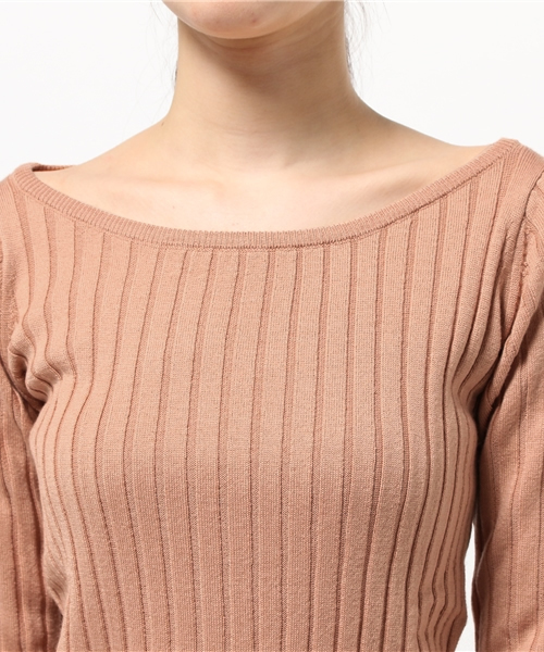 SLOBE IENA(スローブイエナ)の「ワイドリブクルーネックニットプルオーバー◆(ニット/セーター・レディース・チャコールグレー/ベージュ/ブラック/ピンク・FREE)」の10枚目の写真