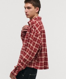 ILL'S（イルズ）の「SHORT-BODY LONG-SLEEVED CHECKED SHIRT   ショート丈長袖チェックシャツ ボックスシルエット オンブレチェック メンズ レディース ユニセックス（シャツ/ブラウス）」