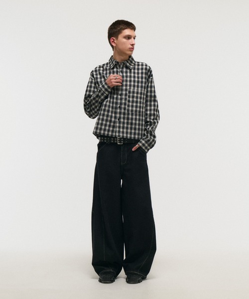 ILL'S(イルズ)の「SHORT-BODY LONG-SLEEVED CHECKED SHIRT / ショート丈長袖チェックシャツ ボックスシルエット オンブレチェック メンズ レディース ユニセックス(シャツ/ブラウス・メンズ・ブラック/レッド/イエロー/ネイビー・M/L)」の8枚目の写真