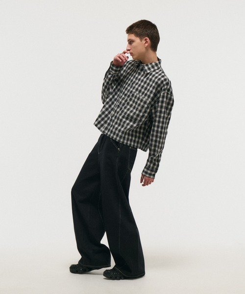 ILL'S(イルズ)の「SHORT-BODY LONG-SLEEVED CHECKED SHIRT / ショート丈長袖チェックシャツ ボックスシルエット オンブレチェック メンズ レディース ユニセックス(シャツ/ブラウス・メンズ・ブラック/レッド/イエロー/ネイビー・M/L)」の9枚目の写真