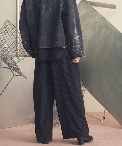 MAISON SPECIAL(メゾンスペシャル)の「《UNISEX》Frieren StripePrime-Wide Two-tuck Trousers/フリーレンストライププライムワイド2タックスラックス【MAISON SPECIAL/メゾンスペシャル】■セットアップ対応■(スラックス・メンズ・ネイビー/グレイッシュベージュ/ブラック・2/1/0)」の18枚目の写真
