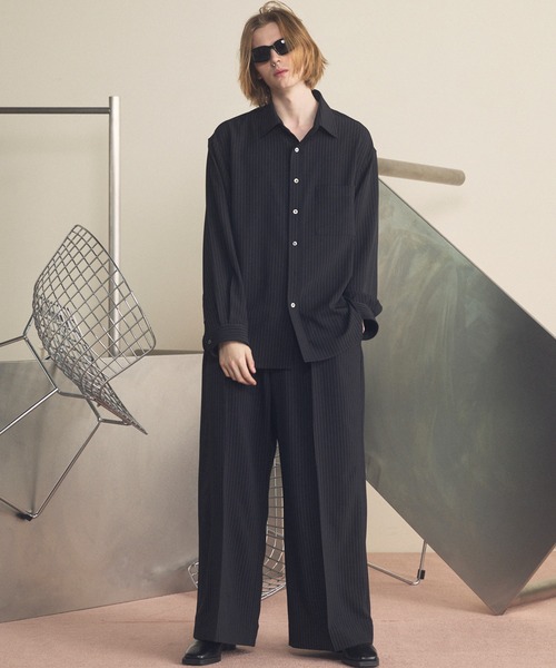 MAISON SPECIAL(メゾンスペシャル)の「《UNISEX》Frieren StripePrime-Wide Two-tuck Trousers/フリーレンストライププライムワイド2タックスラックス【MAISON SPECIAL/メゾンスペシャル】■セットアップ対応■(スラックス・メンズ・ネイビー/グレイッシュベージュ/ブラック・2/1/0)」の10枚目の写真