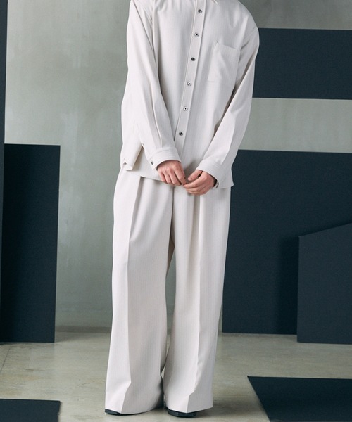 MAISON SPECIAL(メゾンスペシャル)の「《UNISEX》Frieren StripePrime-Wide Two-tuck Trousers/フリーレンストライププライムワイド2タックスラックス【MAISON SPECIAL/メゾンスペシャル】■セットアップ対応■(スラックス・メンズ・ネイビー/グレイッシュベージュ/ブラック・2/1/0)」の19枚目の写真