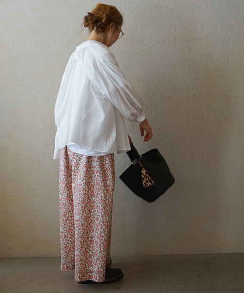 JOURNAL STANDARD LUXE(ジャーナルスタンダード ラックス)の「ボイルフラワーパンツ(その他パンツ・レディース・レッド・FREE)」の3枚目の写真