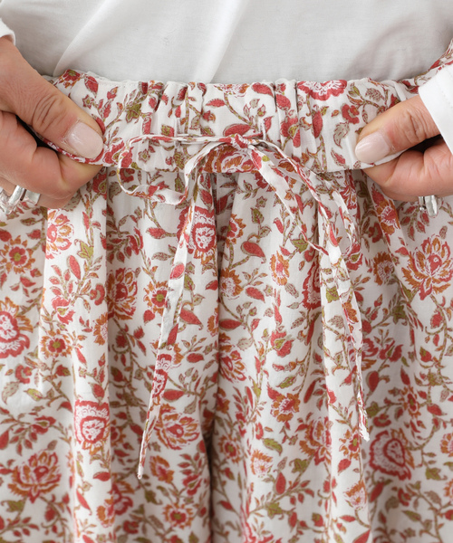 JOURNAL STANDARD LUXE(ジャーナルスタンダード ラックス)の「ボイルフラワーパンツ(その他パンツ・レディース・レッド・FREE)」の17枚目の写真