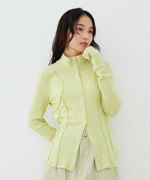 UNITED TOKYO(ユナイテッドトウキョウ)の「【新作】3WAYシルクベアテレコプルオーバー|ウォッシャブル/オフィスカジュアル/細見え/春服(Tシャツ/カットソー・レディース・アイボリー/ライム/ブラック・FREE)」の15枚目の写真