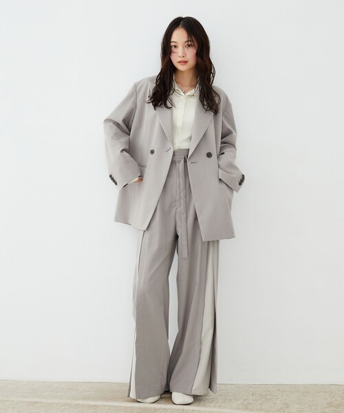 UNITED TOKYO(ユナイテッドトウキョウ)の「【新作】3WAYシルクベアテレコプルオーバー|ウォッシャブル/オフィスカジュアル/細見え/春服(Tシャツ/カットソー・レディース・アイボリー/ライム/ブラック・FREE)」の8枚目の写真