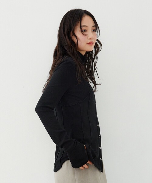 UNITED TOKYO(ユナイテッドトウキョウ)の「【新作】3WAYシルクベアテレコプルオーバー|ウォッシャブル/オフィスカジュアル/細見え/春服(Tシャツ/カットソー・レディース・アイボリー/ライム/ブラック・FREE)」の12枚目の写真