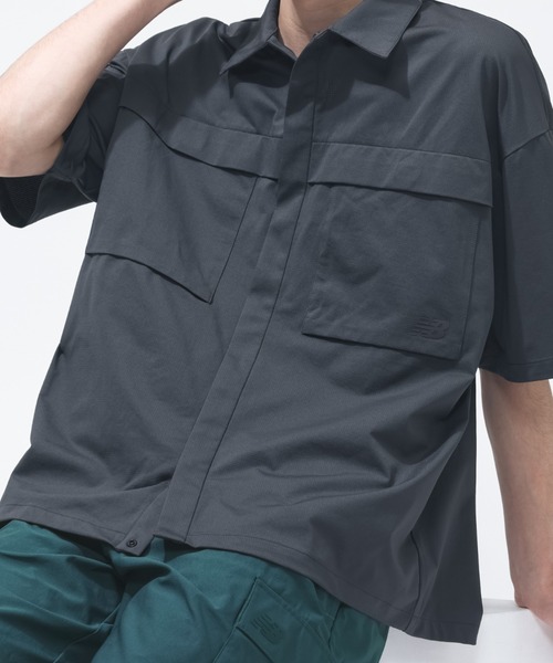 NEW BALANCE(ニューバランス)の「【別注】ニューバランス New Balance ショートスリーブメッシュニットシャツ 限定コラボ(Tシャツ/カットソー・メンズ・ダークグリーン/グレー/ブラック・S/M/L/LL)」の2枚目の写真