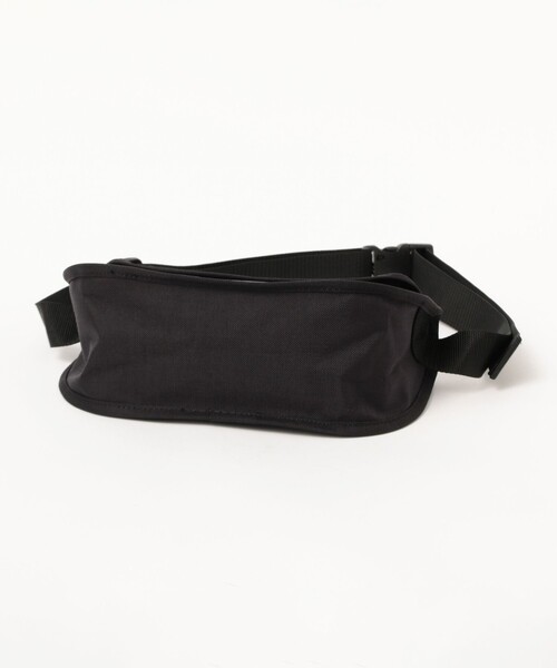 Manhattan Portage（マンハッタンポーテージ）の「【別注】Manhattan Portage / 1115 ウエスト バッグ（ショルダーバッグ・メンズ・ブラック・ONE SIZE）」の4枚目の写真