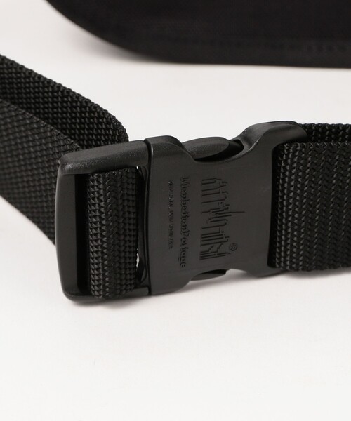 Manhattan Portage（マンハッタンポーテージ）の「【別注】Manhattan Portage / 1115 ウエスト バッグ（ショルダーバッグ・メンズ・ブラック・ONE SIZE）」の5枚目の写真