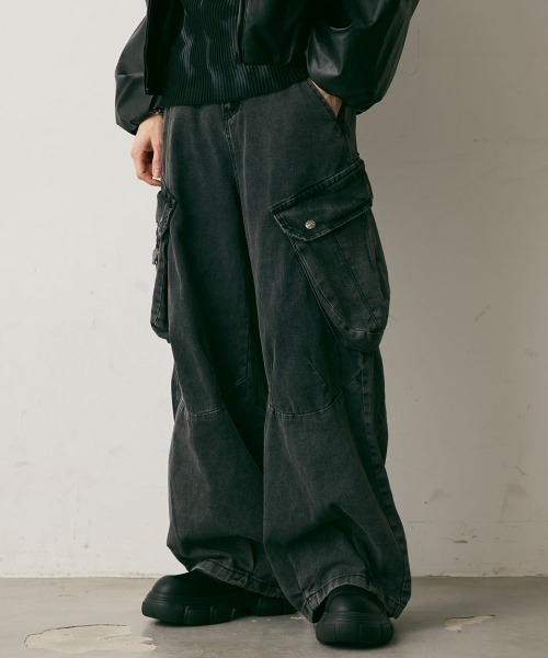Shoowtime(ショウタイム)の「Vintage Wide Cargo Denim Pants / ビンテージワイドカーゴデニムパンツ(デニムパンツ・メンズ・ブラック系・X-LARGE/LARGE/MEDIUM)」の14枚目の写真