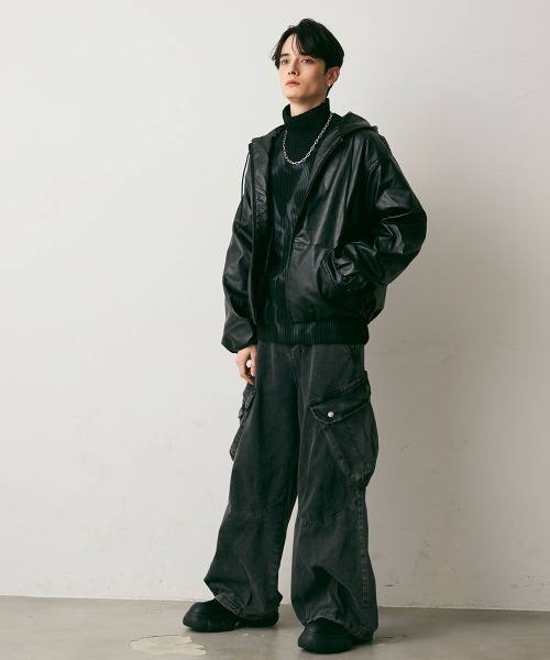 Shoowtime(ショウタイム)の「Vintage Wide Cargo Denim Pants / ビンテージワイドカーゴデニムパンツ(デニムパンツ・メンズ・ブラック系・X-LARGE/LARGE/MEDIUM)」の10枚目の写真