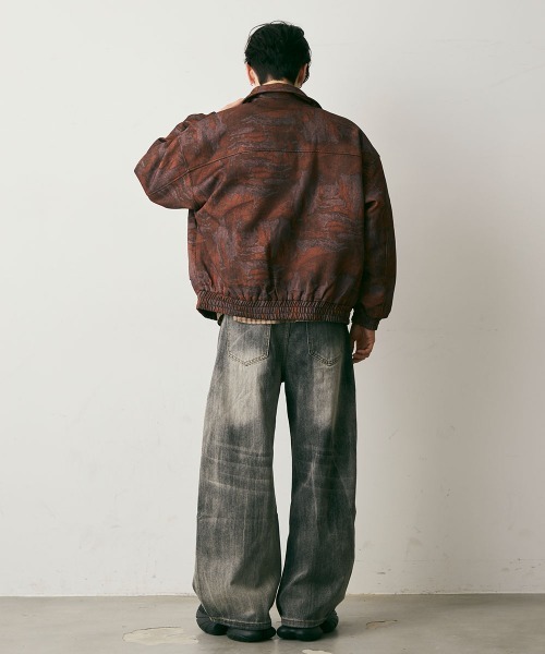 Shoowtime(ショウタイム)の「Vintage Wash Curve Denim Pants / ビンテージウォッシュカーブデニムパンツ(デニムパンツ・メンズ・ブルー/グレー/ブラック・X-LARGE/LARGE/MEDIUM)」の7枚目の写真