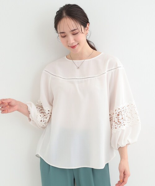 SHOO・LA・RUE(シューラルー)の「【洗濯機可/7分袖】インせず着られる 透かし編み柄が上品な レース切替シャツ(シャツ/ブラウス・レディース・オフホワイト/ブラック/イエロー系その他・01/02/03/04)」の22枚目の写真