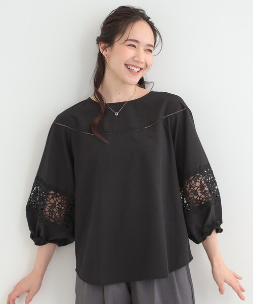 SHOO・LA・RUE(シューラルー)の「【洗濯機可/7分袖】インせず着られる 透かし編み柄が上品な レース切替シャツ(シャツ/ブラウス・レディース・オフホワイト/ブラック/イエロー系その他・01/02/03/04)」の18枚目の写真