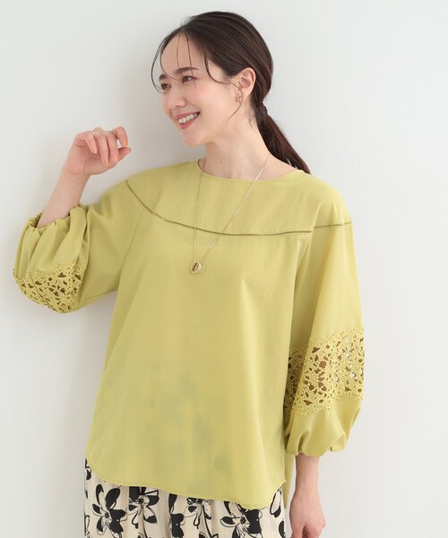 SHOO・LA・RUE(シューラルー)の「【洗濯機可/7分袖】インせず着られる 透かし編み柄が上品な レース切替シャツ(シャツ/ブラウス・レディース・オフホワイト/ブラック/イエロー系その他・01/02/03/04)」の14枚目の写真