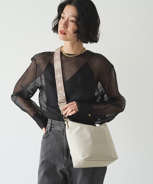 russet(ラシット)の「《WEB限定》スタンダードミニショルダーバッグ <コーデュラナイロン>(ショルダーバッグ・レディース・グレー/グレー系その他/ダークブラウン・FREE)」の7枚目の写真