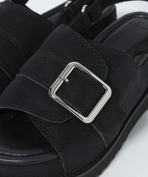 JEANASIS（ジーナシス）の「パファーボリュームサンダル/661919（サンダル・レディース・ブラック/ベージュ・LARGE/MEDIUM）」の7枚目の写真