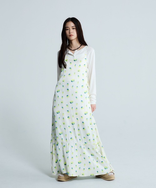 JEANASIS(ジーナシス)の「パファーボリュームサンダル/661919(サンダル・レディース・ブラック/ベージュ・LARGE/MEDIUM)」の14枚目の写真