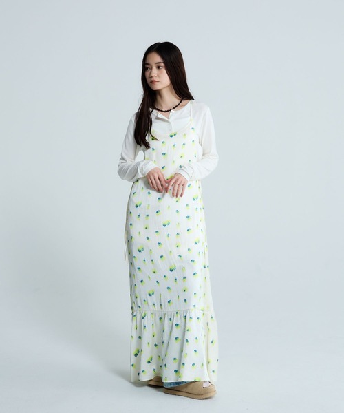 JEANASIS(ジーナシス)の「パファーボリュームサンダル/661919(サンダル・レディース・ブラック/ベージュ・LARGE/MEDIUM)」の13枚目の写真