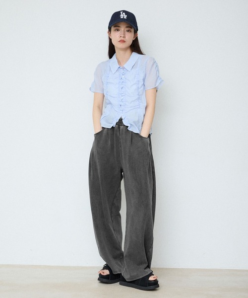JEANASIS(ジーナシス)の「パファーボリュームサンダル/661919(サンダル・レディース・ブラック/ベージュ・LARGE/MEDIUM)」の20枚目の写真