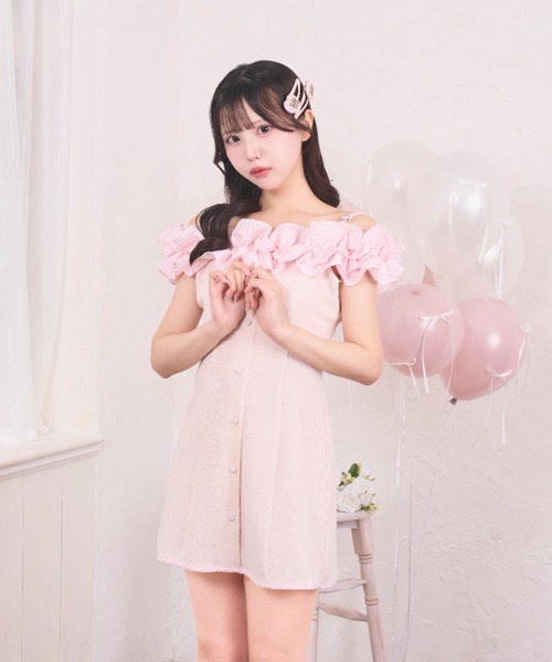 LAFARY（ラファリー）の「ギンガムオフショルカットワンピース（ワンピース・レディース・アイボリー/ピンク/ブラック・FREE）」の8枚目の写真