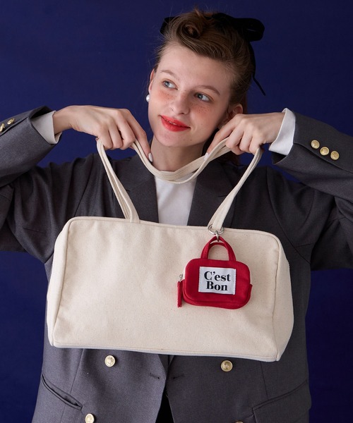 BONLECILL Marche(ボンルシールマルシェ)の「【BONLECILL Marche】ミニポーチ付きキャンバススクエアボストンバッグ(ボストンバッグ・レディース・ネイビー/ブルー/アイボリー/ブラック・FREE)」の9枚目の写真