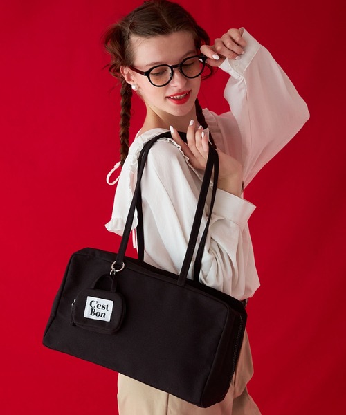 BONLECILL Marche(ボンルシールマルシェ)の「【BONLECILL Marche】ミニポーチ付きキャンバススクエアボストンバッグ(ボストンバッグ・レディース・ネイビー/ブルー/アイボリー/ブラック・FREE)」の17枚目の写真
