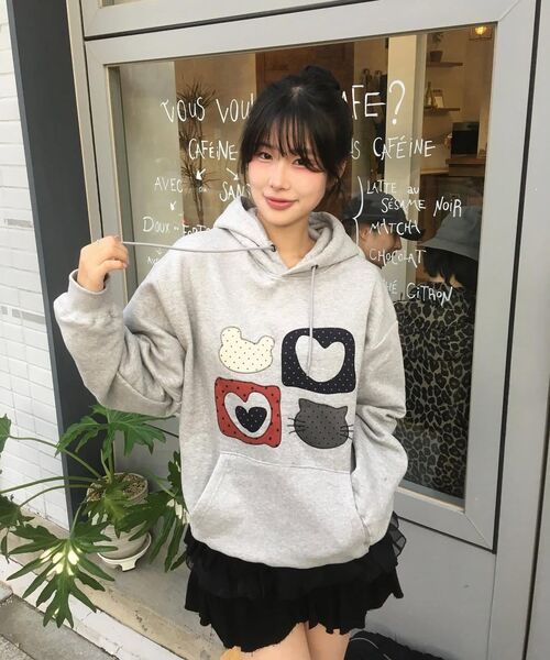 ambler(エムブラー)の「Meow Bear刺繍フードパーカー AHP1207 (ブラック)(パーカー・レディース・その他・SMALL/LARGE/MEDIUM)」の4枚目の写真