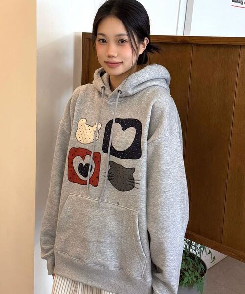 ambler(エムブラー)の「Meow Bear刺繍フードパーカー AHP1207 (ブラック)(パーカー・レディース・その他・SMALL/LARGE/MEDIUM)」の3枚目の写真