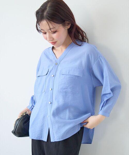 le.coeur blanc（ルクールブラン）の「ヴィンテージライクノーカラーブラウス（シャツ/ブラウス・レディース・オフホワイト/ライトブルー/チャコールグレー・38）」の7枚目の写真