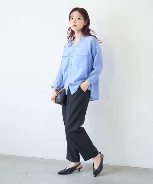 le.coeur blanc（ルクールブラン）の「ヴィンテージライクノーカラーブラウス（シャツ/ブラウス・レディース・オフホワイト/ライトブルー/チャコールグレー・38）」の11枚目の写真