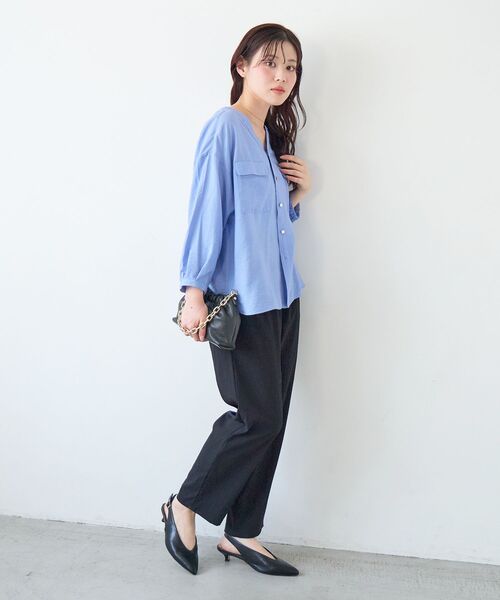 le.coeur blanc（ルクールブラン）の「ヴィンテージライクノーカラーブラウス（シャツ/ブラウス・レディース・オフホワイト/ライトブルー/チャコールグレー・38）」の13枚目の写真