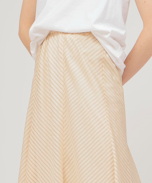 DRESSLAVE(ドレスレイブ)の「sheer stripe panel flare skirt(シアーストライプパネルフレアスカート)(スカート・レディース・ホワイト・38)」の5枚目の写真