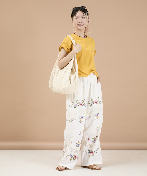 Freada(フリーダ)の「Freada/フリーダ インド フラワー クロス刺繍 レース パンツ(その他パンツ・レディース・サックスブルー/ブラック/ホワイト・ONE SIZE)」の6枚目の写真