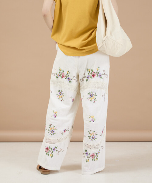Freada(フリーダ)の「Freada/フリーダ インド フラワー クロス刺繍 レース パンツ(その他パンツ・レディース・サックスブルー/ブラック/ホワイト・ONE SIZE)」の15枚目の写真
