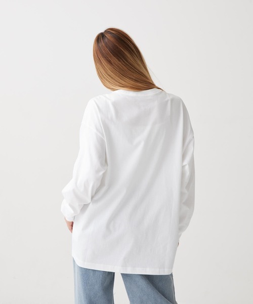 NIKE(ナイキ)の「ナイキ スポーツウェア ウィメンズ ロングスリーブ Tシャツ / Nike Sportswear Women's Long-Sleeve T-Shirt IR6977-100 White(Tシャツ/カットソー・レディース・ホワイト・L/M/XS/XL/S)」の13枚目の写真
