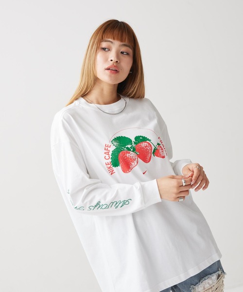 NIKE(ナイキ)の「ナイキ スポーツウェア ウィメンズ ロングスリーブ Tシャツ / Nike Sportswear Women's Long-Sleeve T-Shirt IR6977-100 White(Tシャツ/カットソー・レディース・ホワイト・L/M/XS/XL/S)」の8枚目の写真