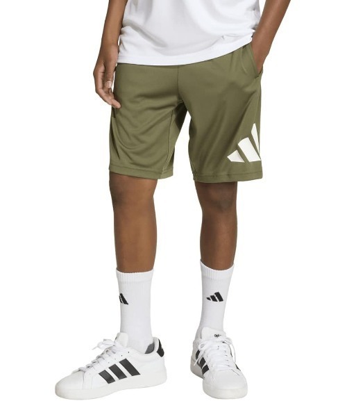 adidas(アディダス)の「アディダス adidas トレイン エッセンシャルズ ビッグロゴ ショーツ(その他パンツ・キッズ・オリーブ/ブラック・120cm/130cm/140cm/150cm/160cm)」の1枚目の写真
