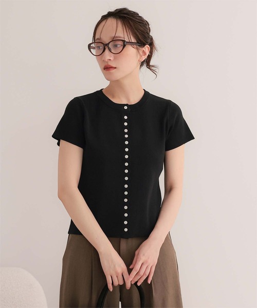 miette(ミエット)の「メニーボタン半袖サマーニットトップス(ニット/セーター・レディース・ブラック/チャコール/レッド/ライトブルー・L/M/S)」の6枚目の写真
