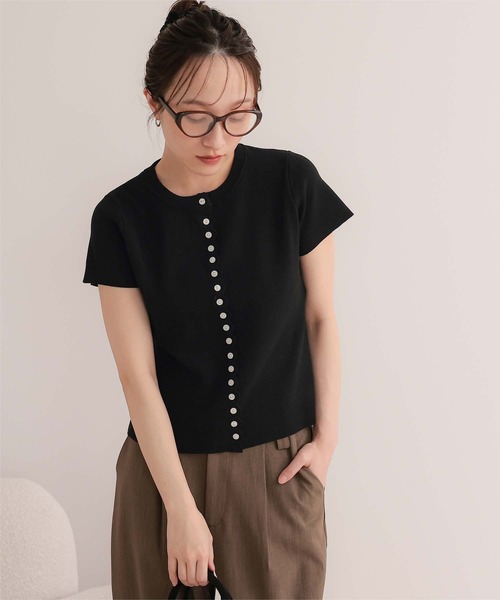 miette(ミエット)の「メニーボタン半袖サマーニットトップス(ニット/セーター・レディース・ブラック/チャコール/レッド/ライトブルー・L/M/S)」の10枚目の写真