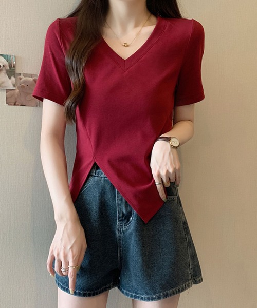 2ly2（トゥーリートゥー）の「アシンメトリーヘムVネックTシャツ（Tシャツ/カットソー・レディース・ブラック/イエロー/ベージュ/ボルドー・FREE）」の13枚目の写真