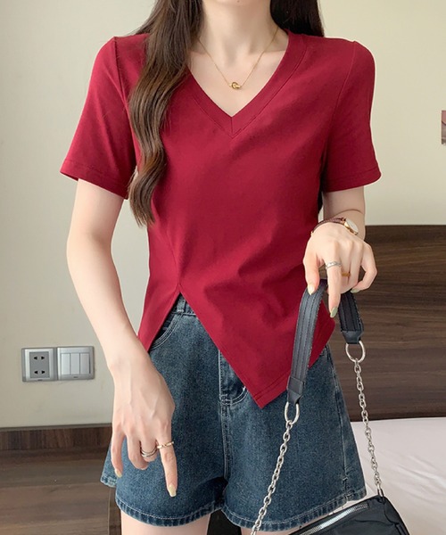 2ly2（トゥーリートゥー）の「アシンメトリーヘムVネックTシャツ（Tシャツ/カットソー・レディース・ブラック/イエロー/ベージュ/ボルドー・FREE）」の12枚目の写真