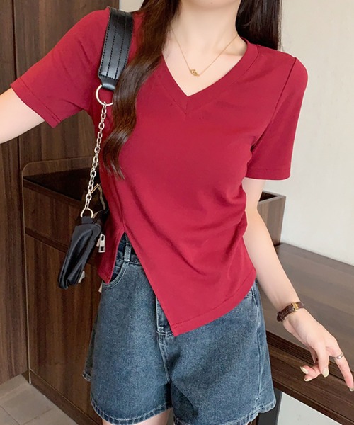 2ly2（トゥーリートゥー）の「アシンメトリーヘムVネックTシャツ（Tシャツ/カットソー・レディース・ブラック/イエロー/ベージュ/ボルドー・FREE）」の8枚目の写真