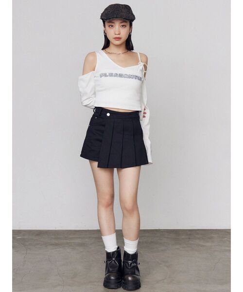 EMODA(エモダ)の「レイヤードロゴロンT(Tシャツ/カットソー・レディース・チャコールグレー/ホワイト/グレー/ブラック・FREE)」の5枚目の写真