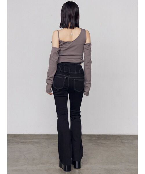 EMODA(エモダ)の「レイヤードロゴロンT(Tシャツ/カットソー・レディース・チャコールグレー/ホワイト/グレー/ブラック・FREE)」の13枚目の写真