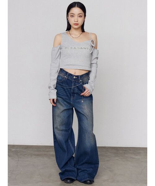 EMODA(エモダ)の「レイヤードロゴロンT(Tシャツ/カットソー・レディース・チャコールグレー/ホワイト/グレー/ブラック・FREE)」の17枚目の写真